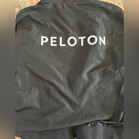 Lightweight, Peloton’s Bomber Jacket. Full Zip - Picture 2 of 3